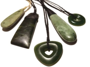 Pounamu Carving Experience Vouchers - Matakana Carving