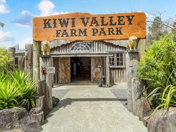 Kiwi Valley Farm Family Pass